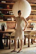 Lantern Low-Rise Bermuda Shorts in Chêne