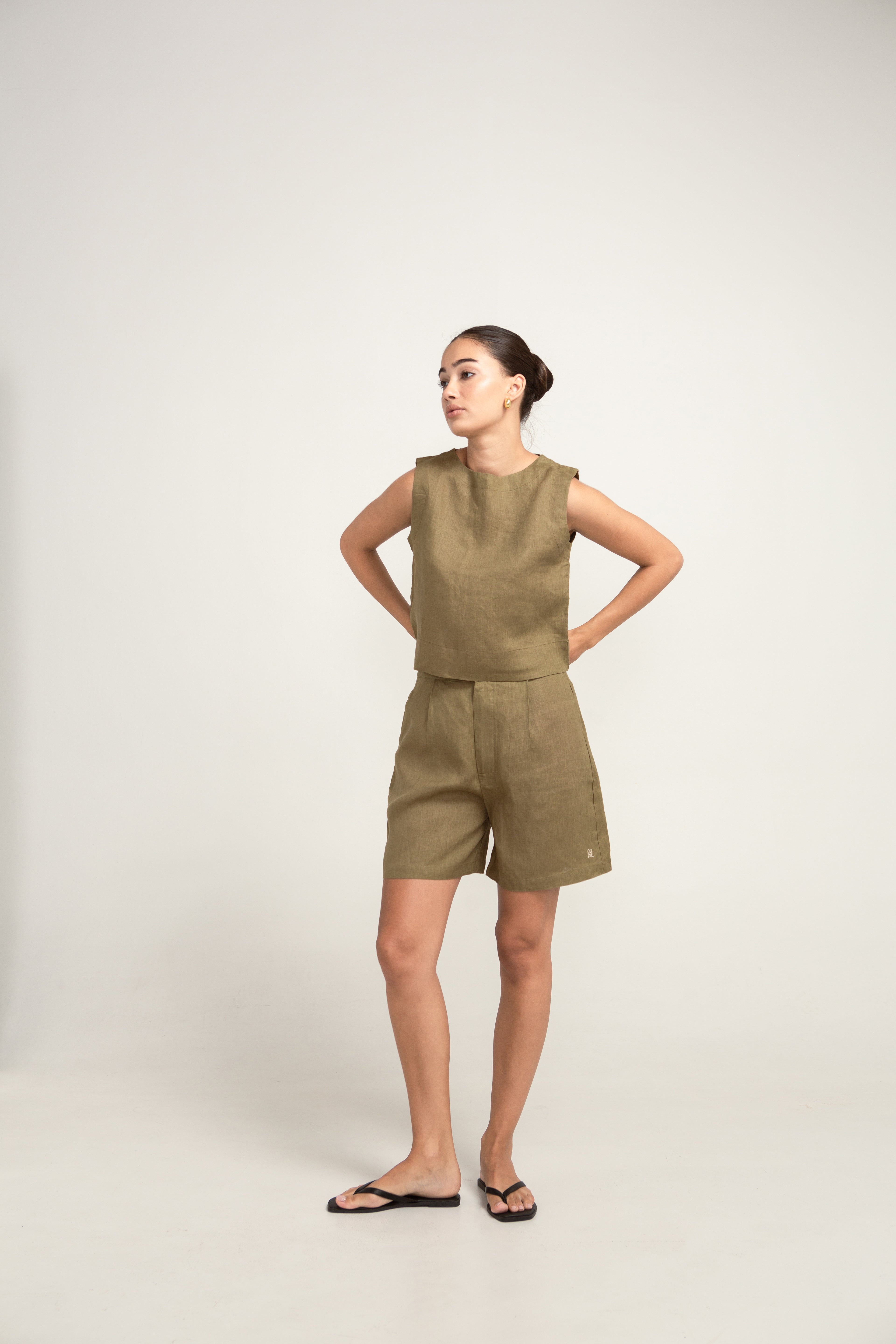 Pine Linen Blouse in Moss Green